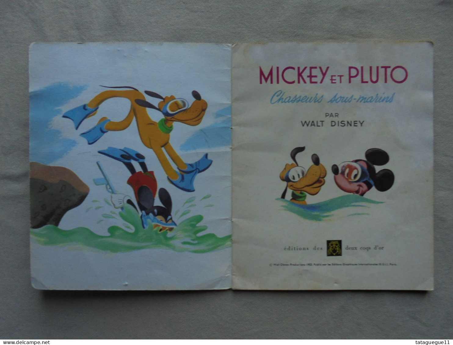 Ancien - Un Petit Livre D'Argent Mickey Et Pluto Chasseurs Sous-marins 1963 - Disney