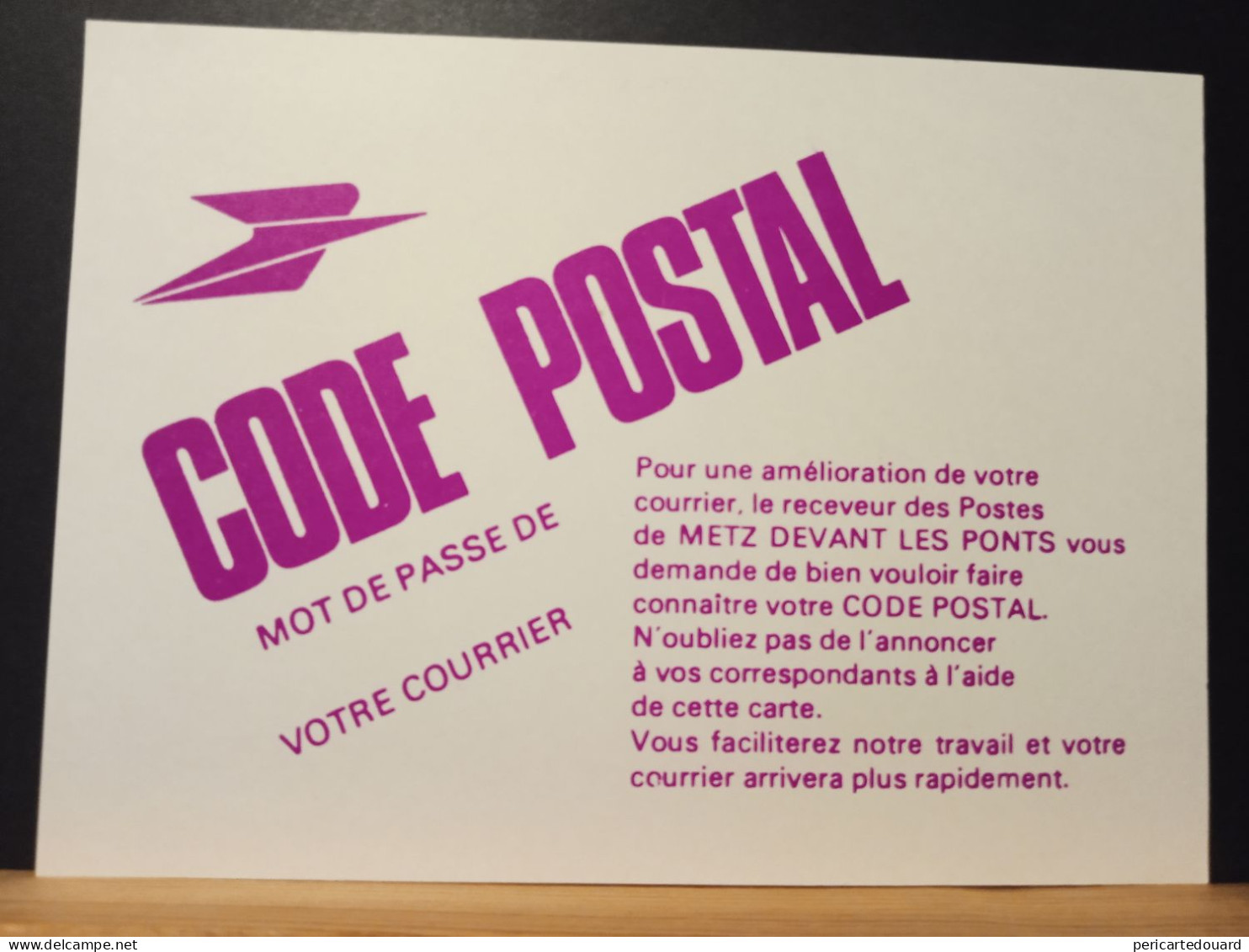 Code Postal. Carte Postale Blanche En Franchise,  57050  METZ. Neuve - Cartas & Documentos