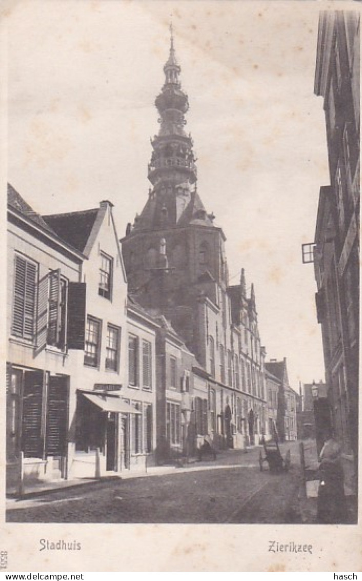 2603108Zierikzee, Stadhuis. (minuscule Vouwen In De Hoeken) - Zierikzee