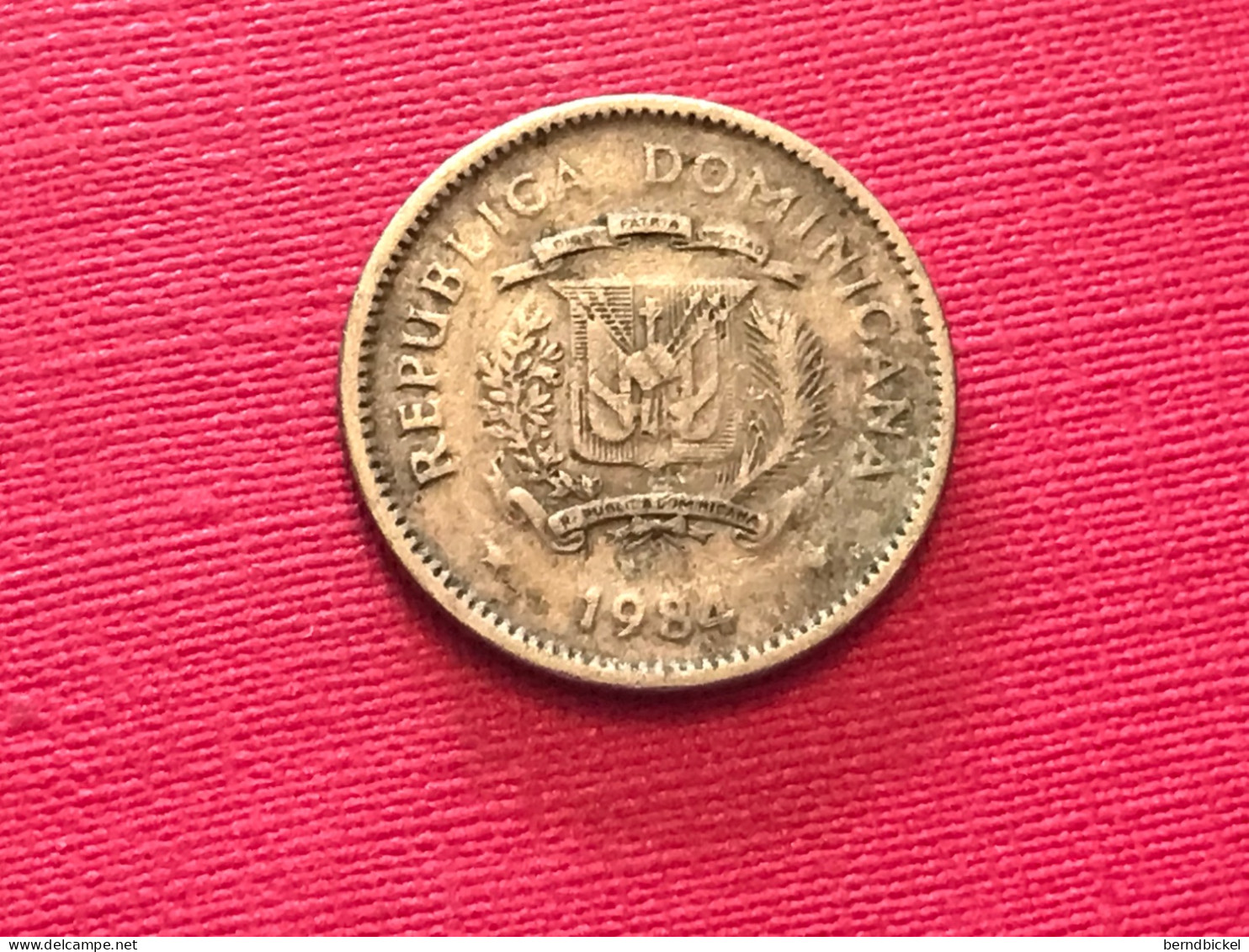 Münze Münzen Umlaufmünze Dominikanische Republik 10 Centavos 1984 - Dominicana