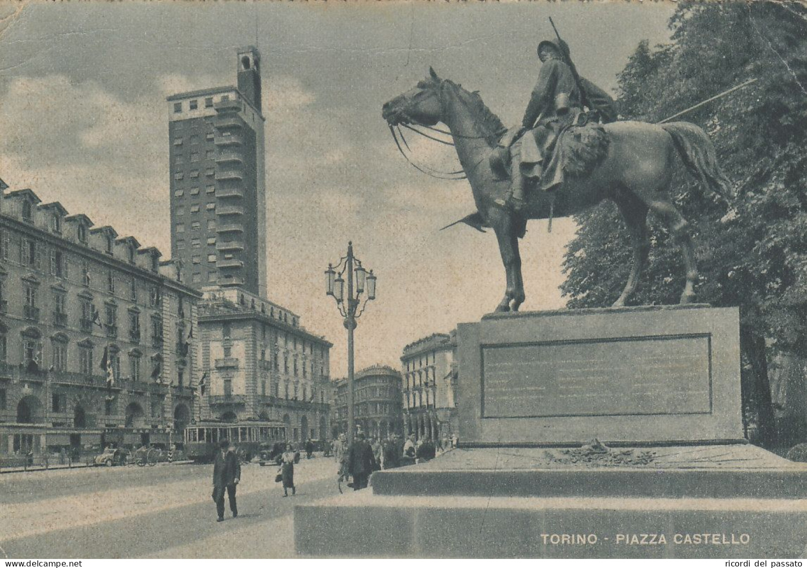 Cartolina Torino - Piazza Castello - Lugares Y Plazas