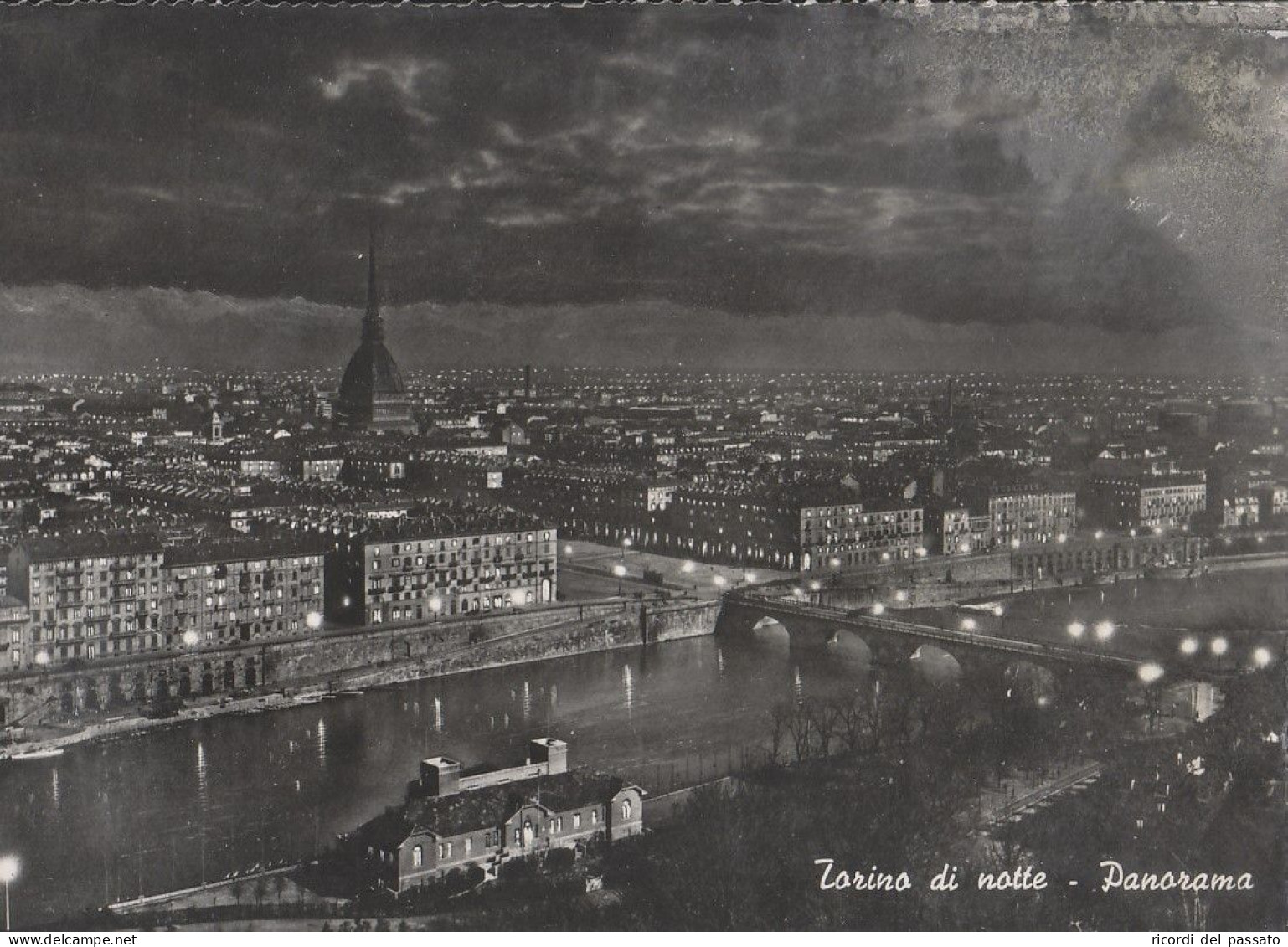 Cartolina Torino Di Notte - Panorama - Multi-vues, Vues Panoramiques