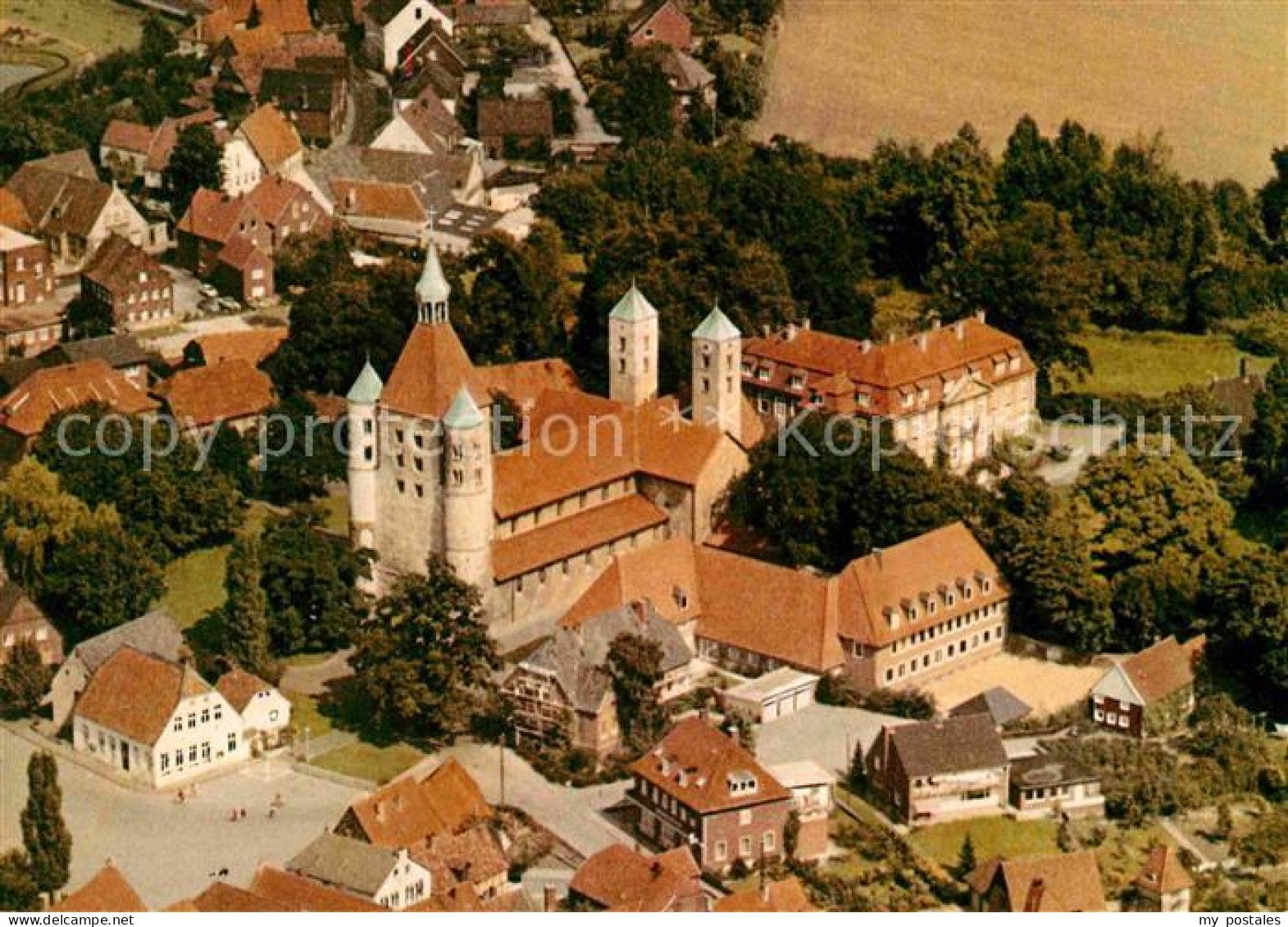 72792204 Freckenhorst Fliegeraufnahme Stiftskirche Mit Kreuzgang Warendorf - Warendorf