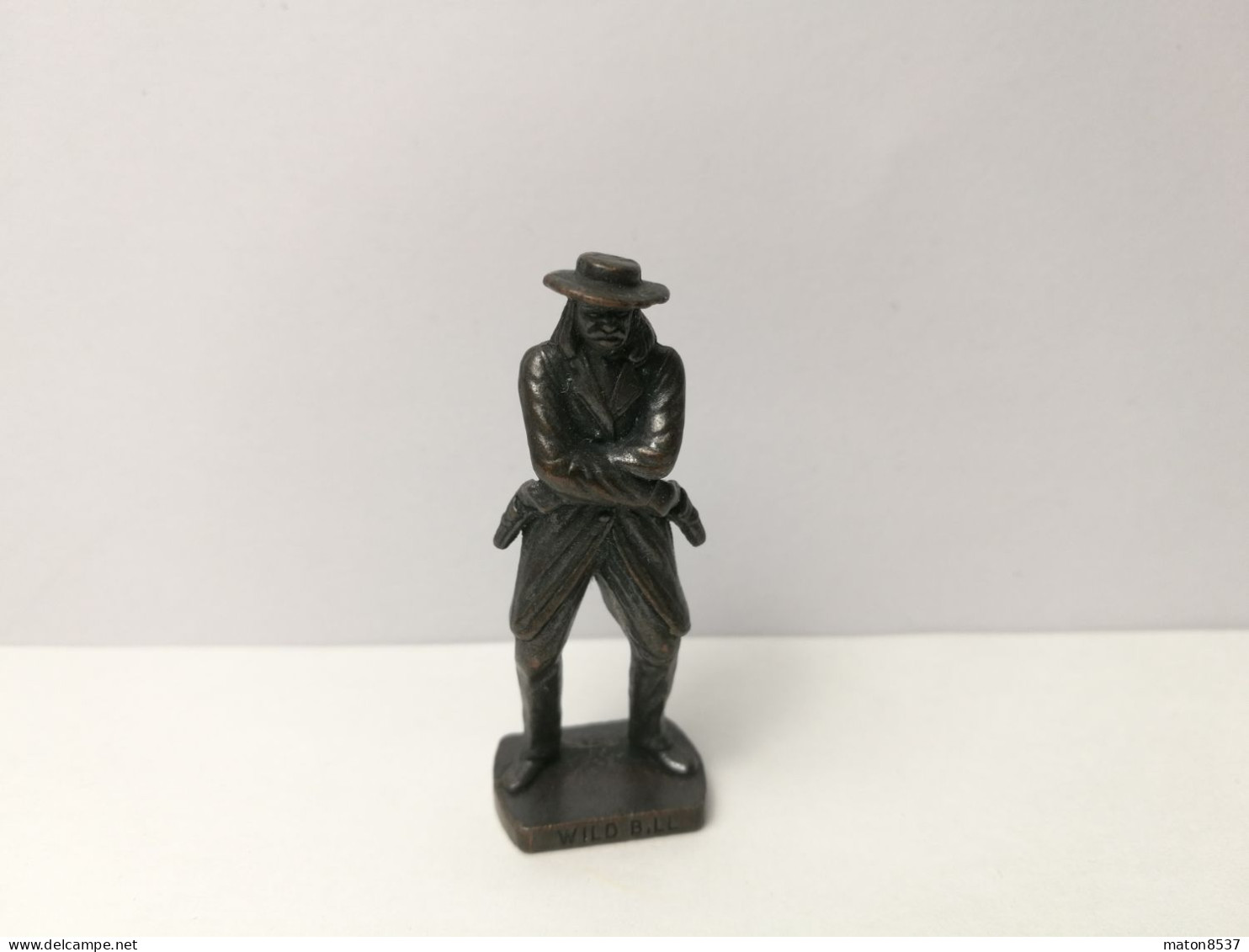 Kinder :  Berühmte Westmänner 1979-85-93 - Wild Bill - Alt Brüniert - Made In Italy - 40 Mm - 5 - Figurine In Metallo