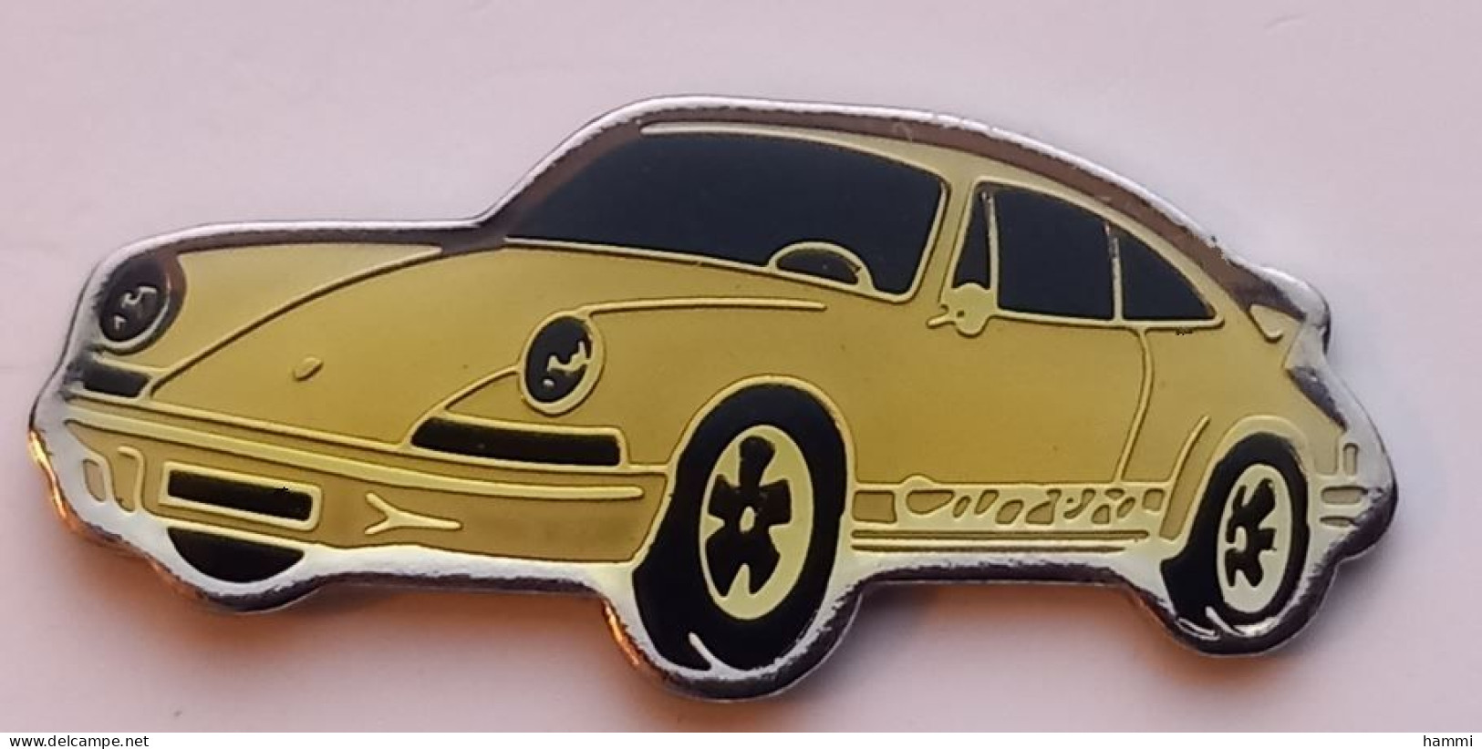 L08 Pin's PORSCHE CARRERA Blanche Finition époxy Achat Immédiat - Porsche