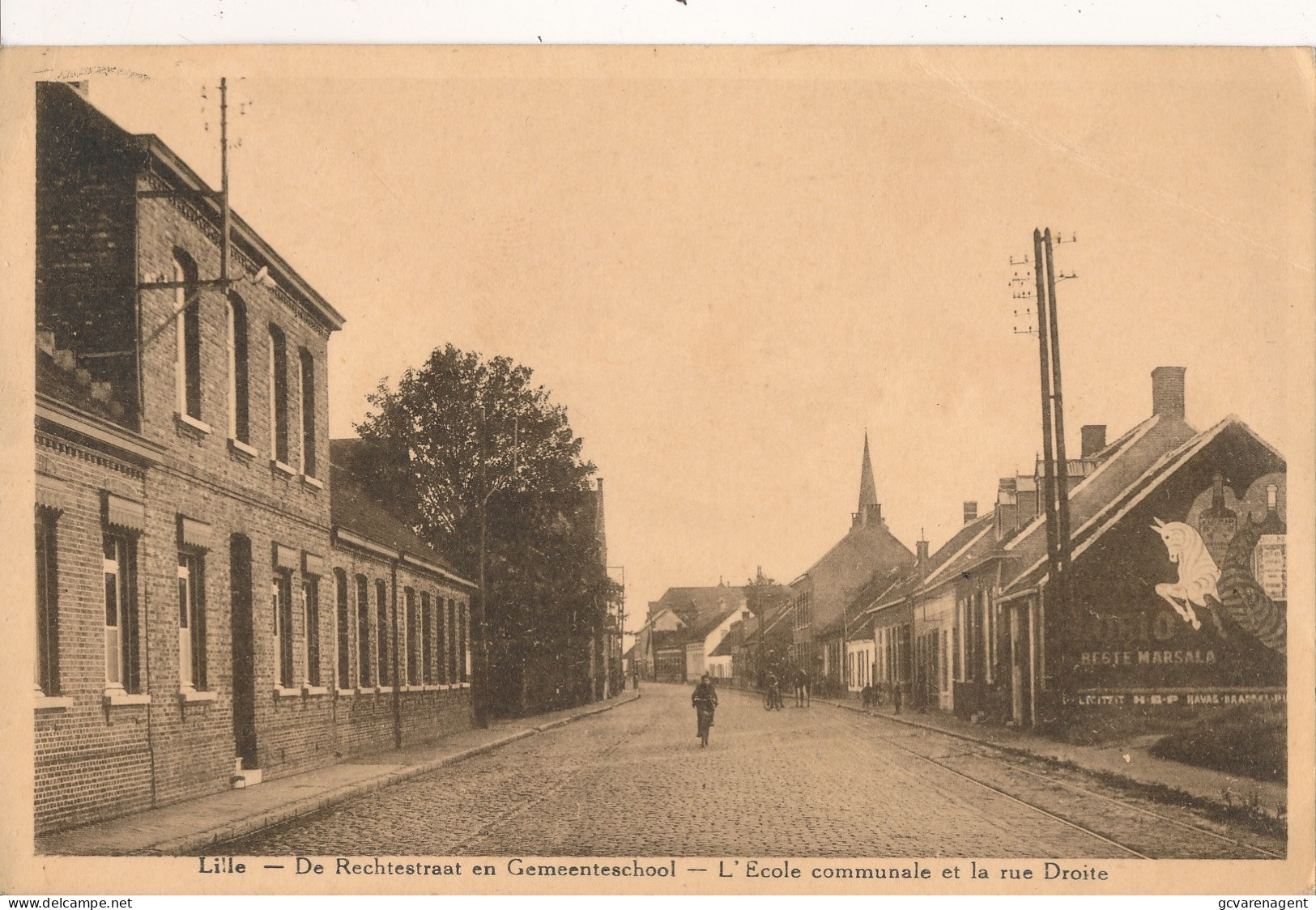 LILLE  DE RECHTESTRAAT EN GEMEENTESCHOOL      KREUKJE R.B. HOEK      2 SCANS - Lille