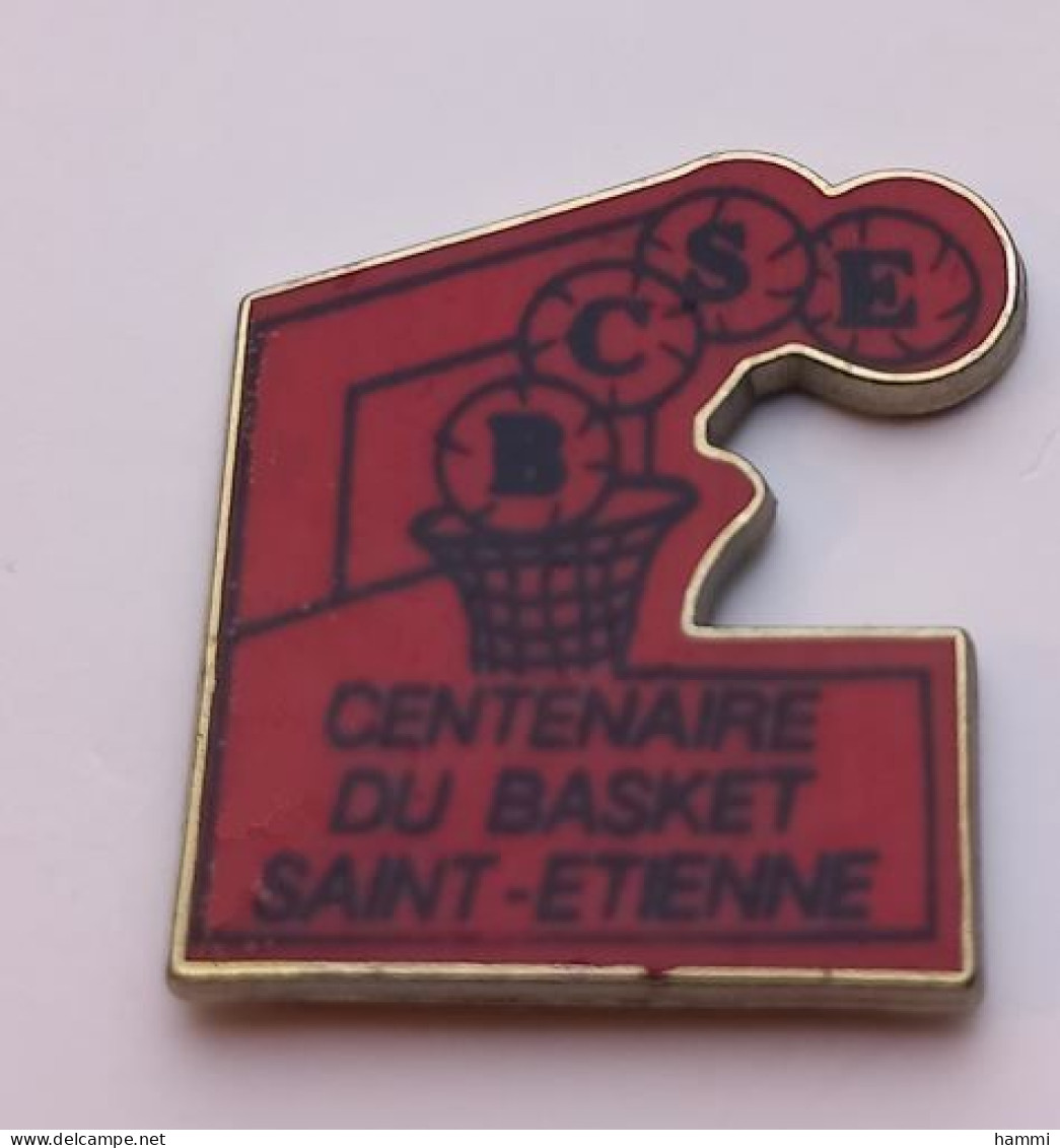 A346 Pin's Centenaire Du Basket Club ST SAINT ETIENNE BCSE Loire Signé Beraudy Achat Immédiat - Basketball