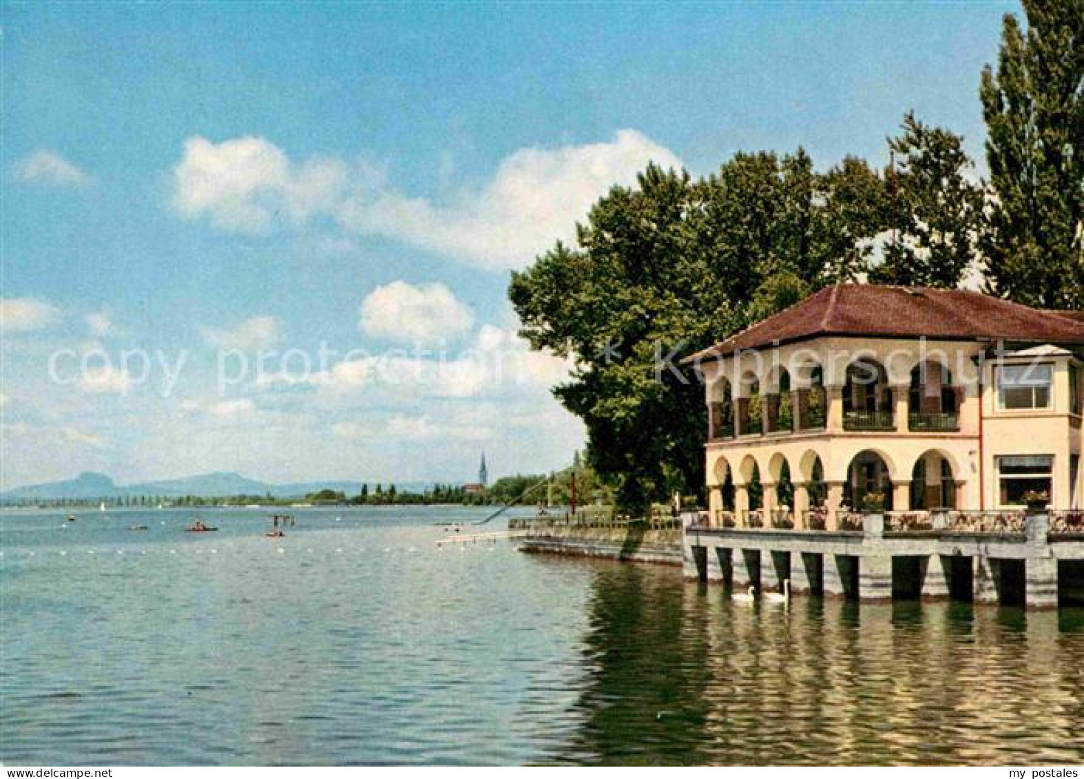 72782824 Radolfzell Bodensee Strandcafe Mettnau Mit Hegaubergen Radolfzell Am Bo - Radolfzell