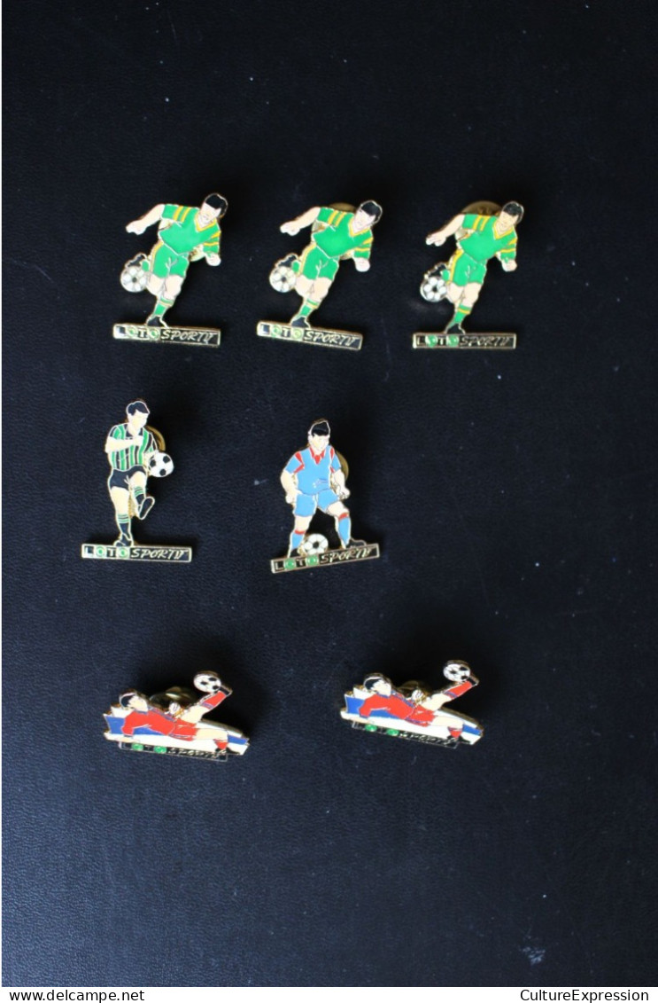 Lot De 7 Pin's Loto Sportif Avec Footballeurs (dont 4 Différents) - Football