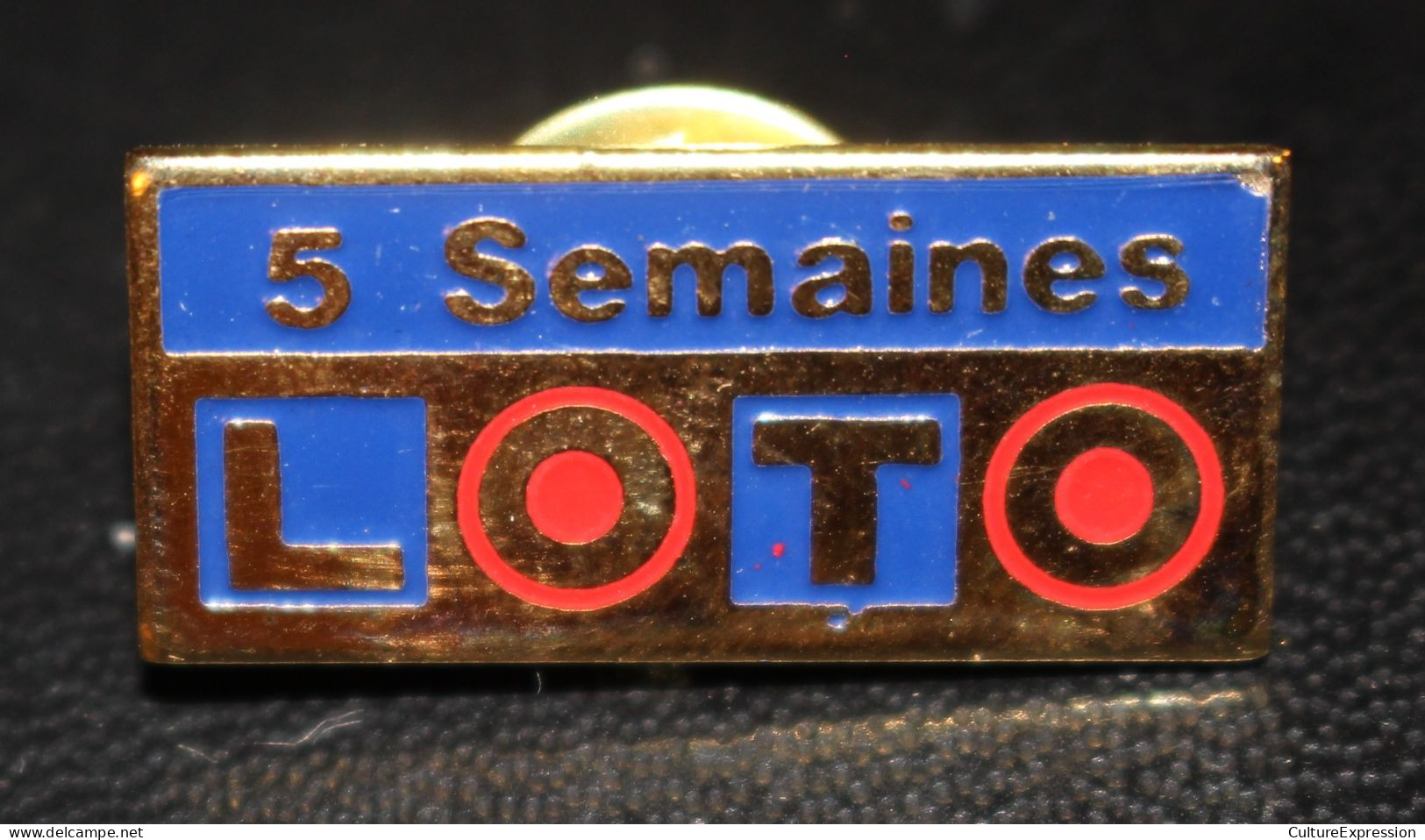 Lot De 4 Pin's Différents : Loto - Jeux