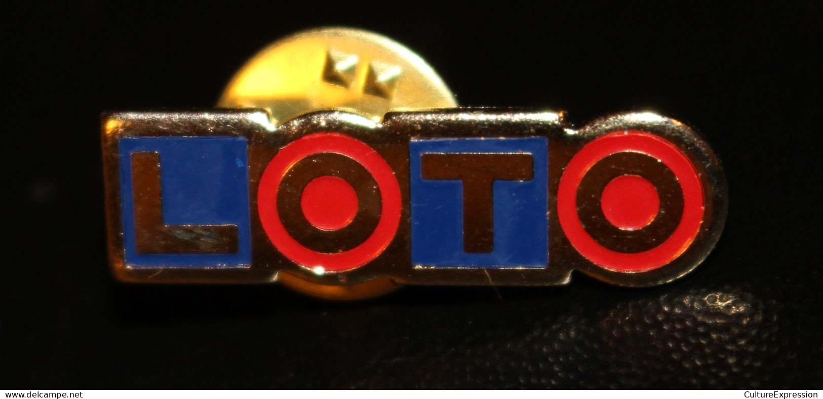 Lot De 4 Pin's Différents : Loto - Casinos