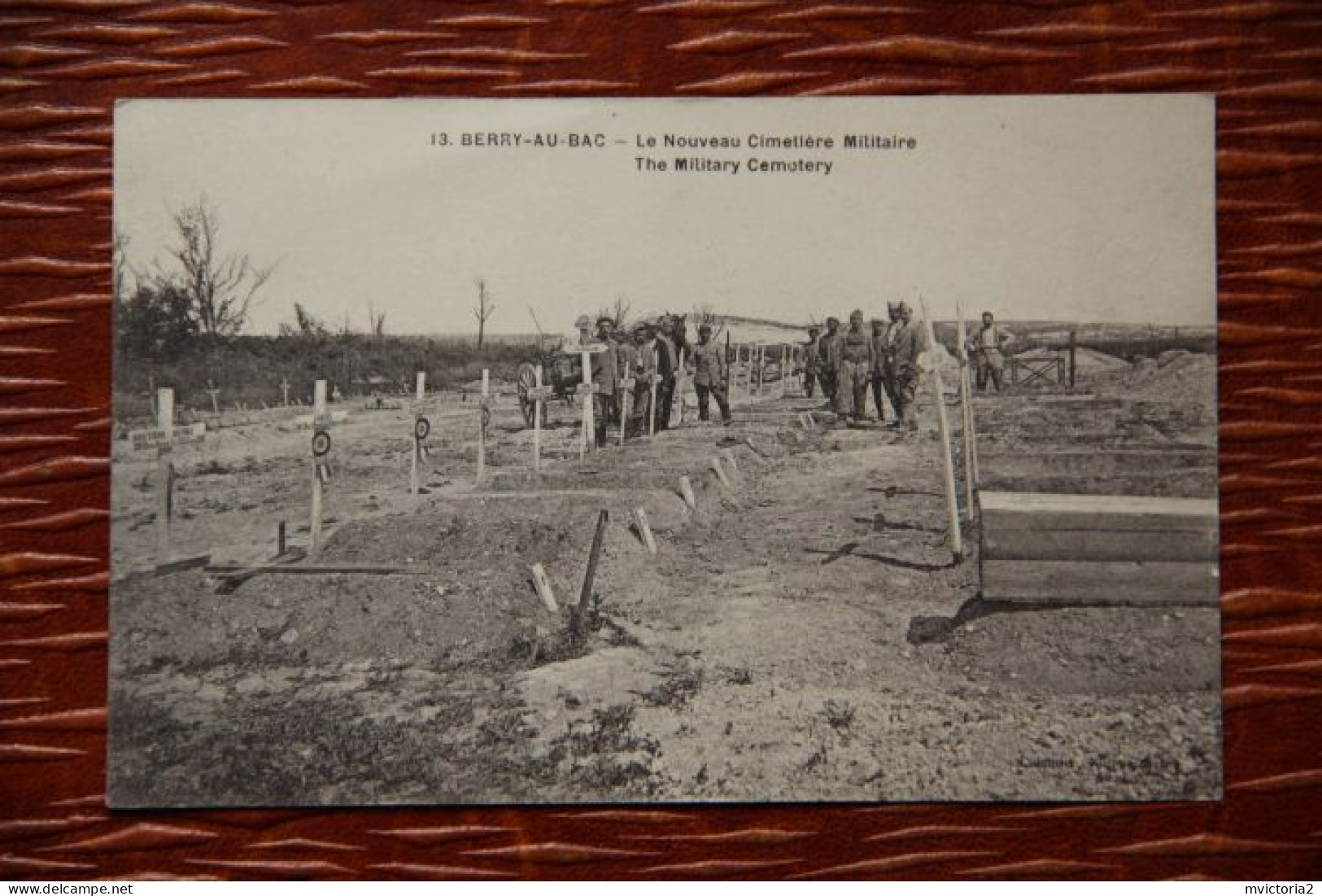 MILITARIA : BERRY AU BAC , Le Nouveau Cimetière Militaire - War Cemeteries