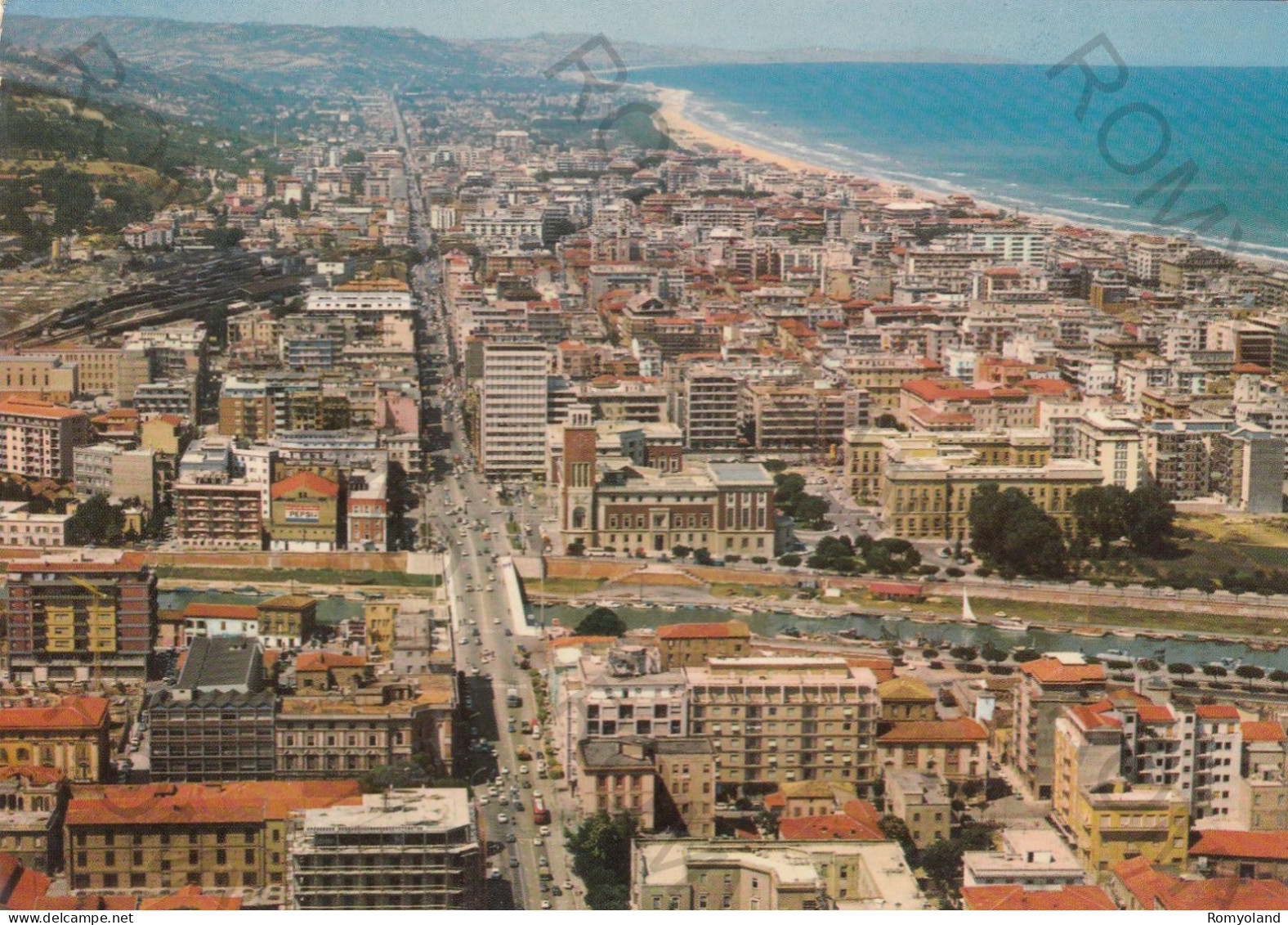 CARTOLINA  B17 PESCARA,ABRUZZO-PANORAMA-STORIA,MEMORIA,CULTURA,RELIGIONE,IMPERO,BELLA ITALIA,NON VIAGGIATA - Pescara