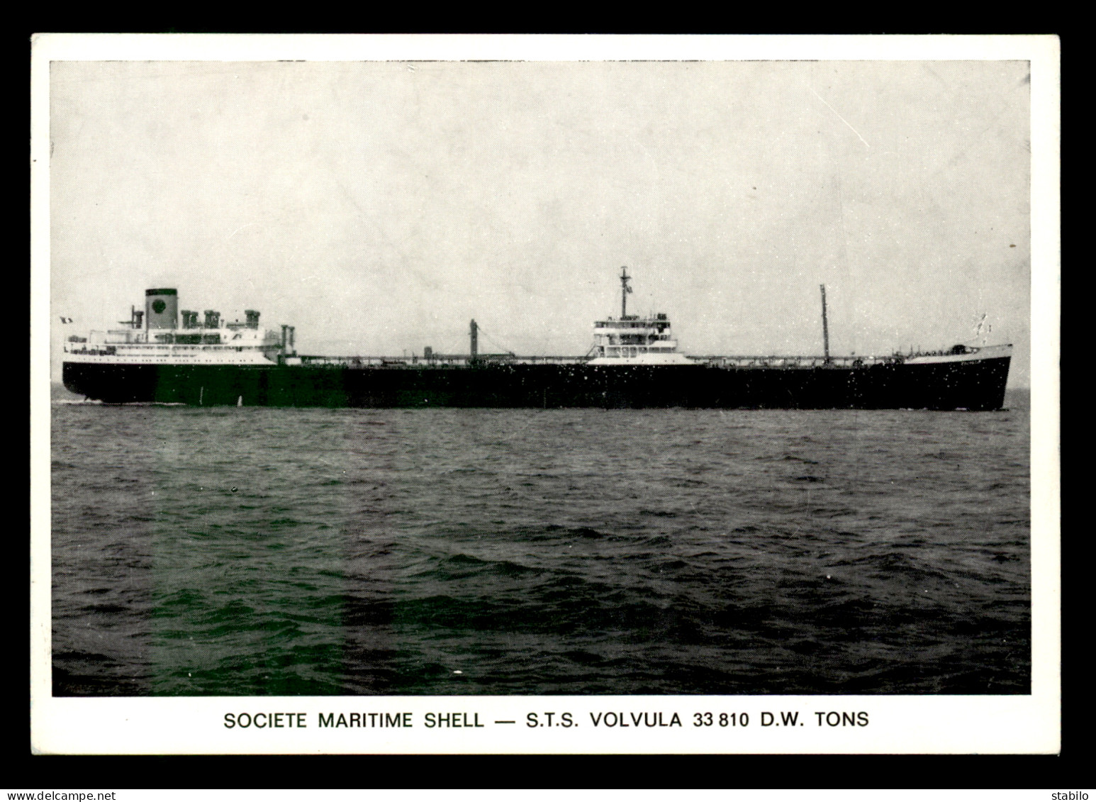 BATEAUX - PETROLIER S.T.S. VOLVULA - SOCIETE MARITIME SHELL - Pétroliers