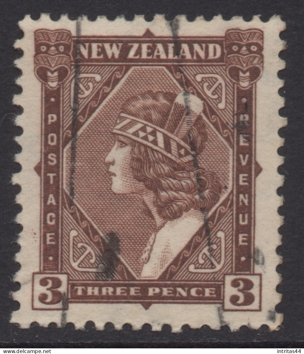 NEW ZEALAND 1935 PICTORIALS  " 3d  WAHINE " STAMP VFU. - Usados