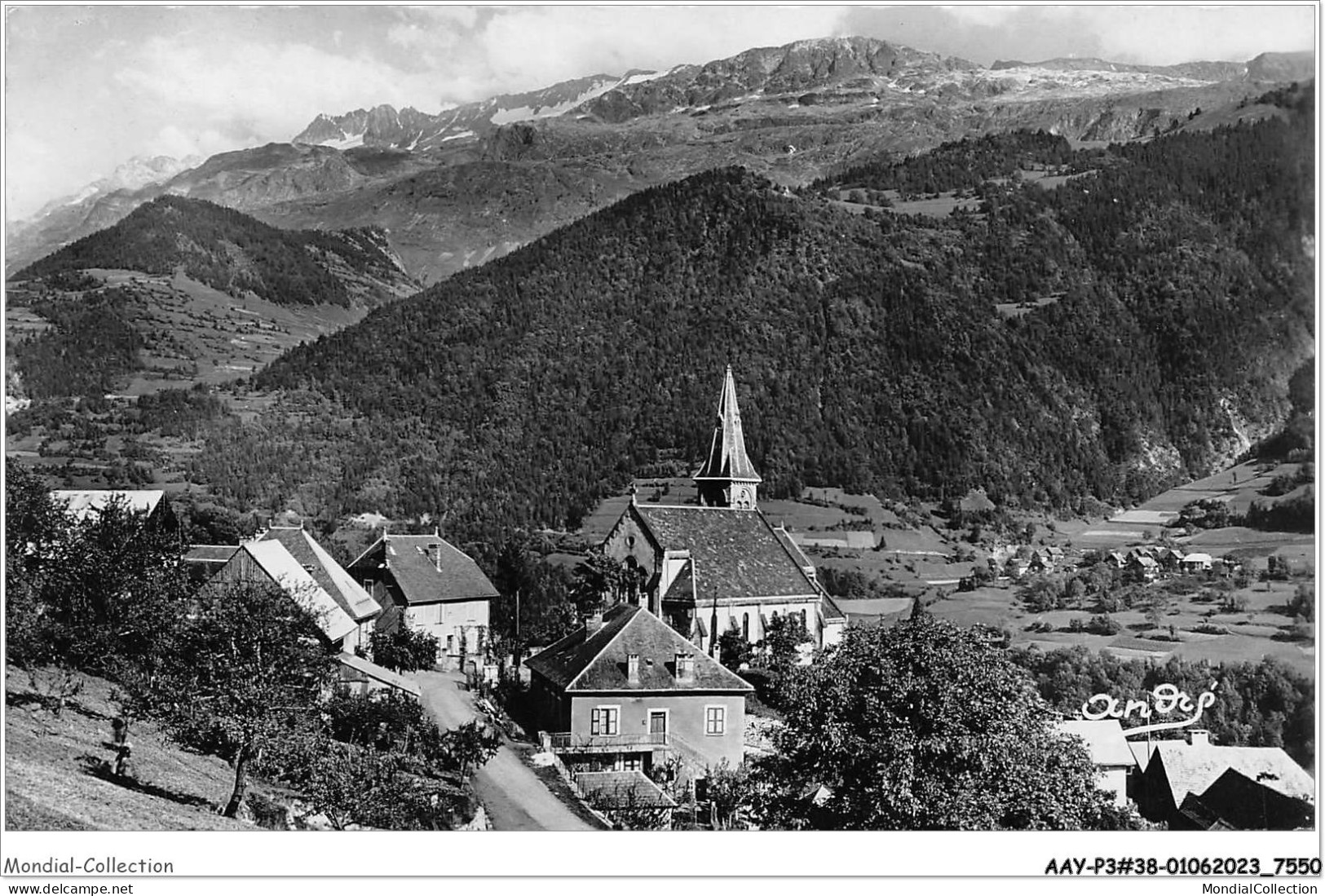 AAYP3-38-0235 - ALLEMONT - L'Eglise Et Les Grandes Rousses - Allemont