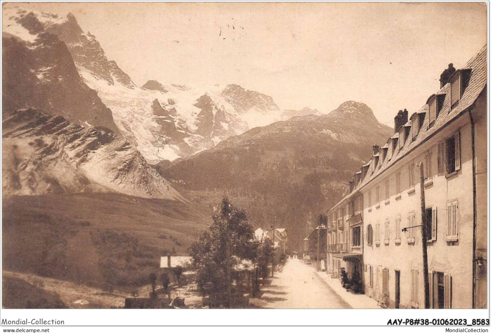 AAYP8-38-0751 - LE GRAVE - Grand -Hotel De La Meije - Vercors