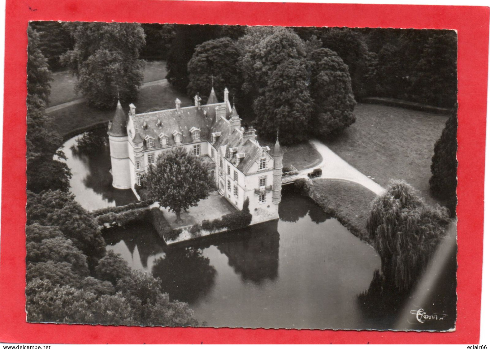 77  LORREZ LE BOCAGE - Vue Aérienne Du Château - La Cour D'honneur CPSM Grd Format Année 1960  N°4562 EDIT C I M - Lorrez Le Bocage Preaux