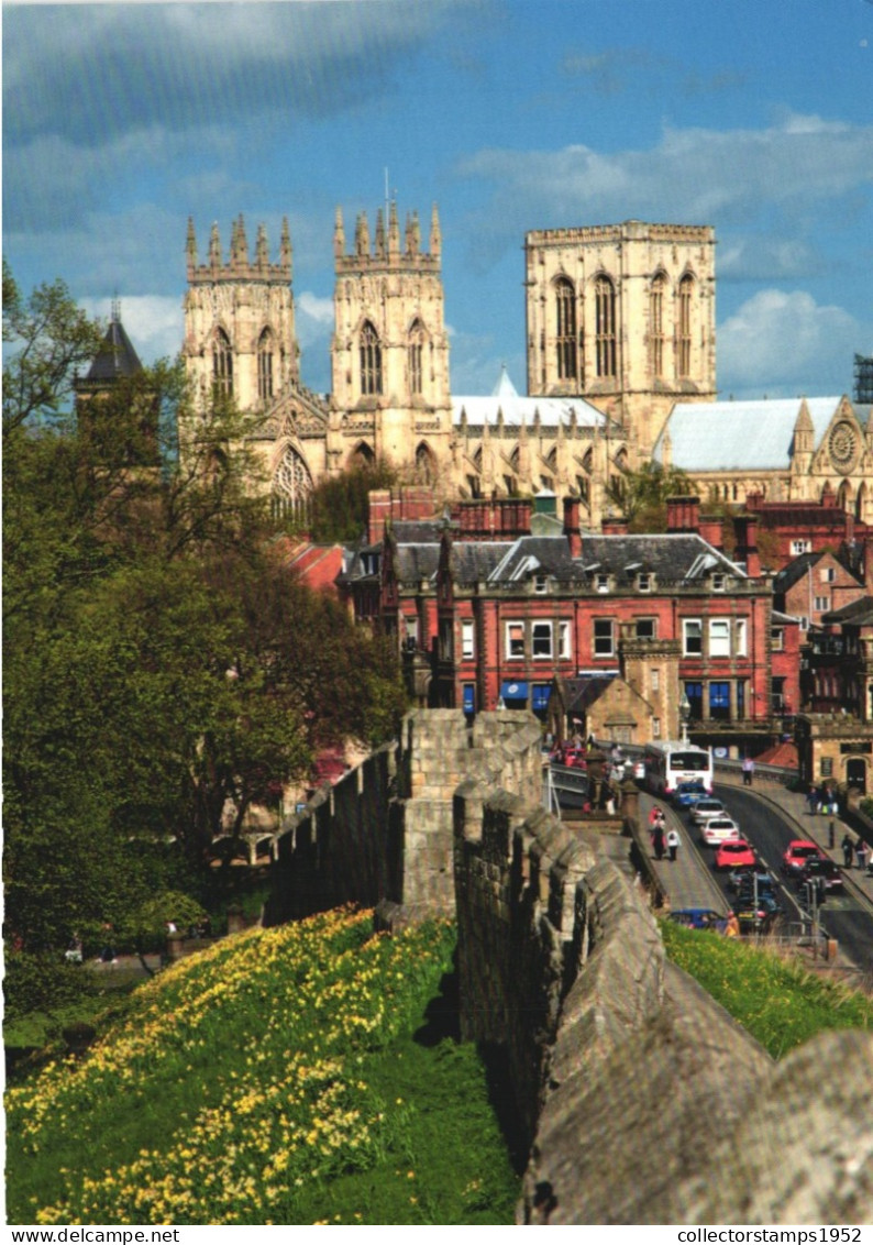 YORK, YORKSHIRE, MINSTER, ARCHITECTURE, CARS, BUS, ENGLAND, UNITED KINGDOM, POSTCARD - York