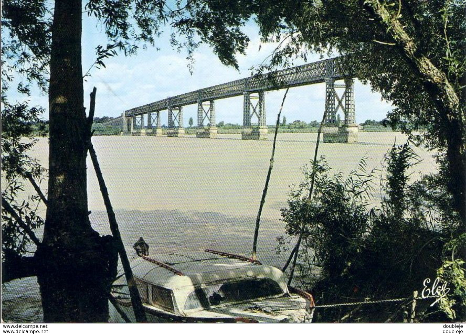 D33  CUBZAC- LES- PONTS   Le Pont De Cubzac Sur La Dordogne  ..... - Cubzac-les-Ponts