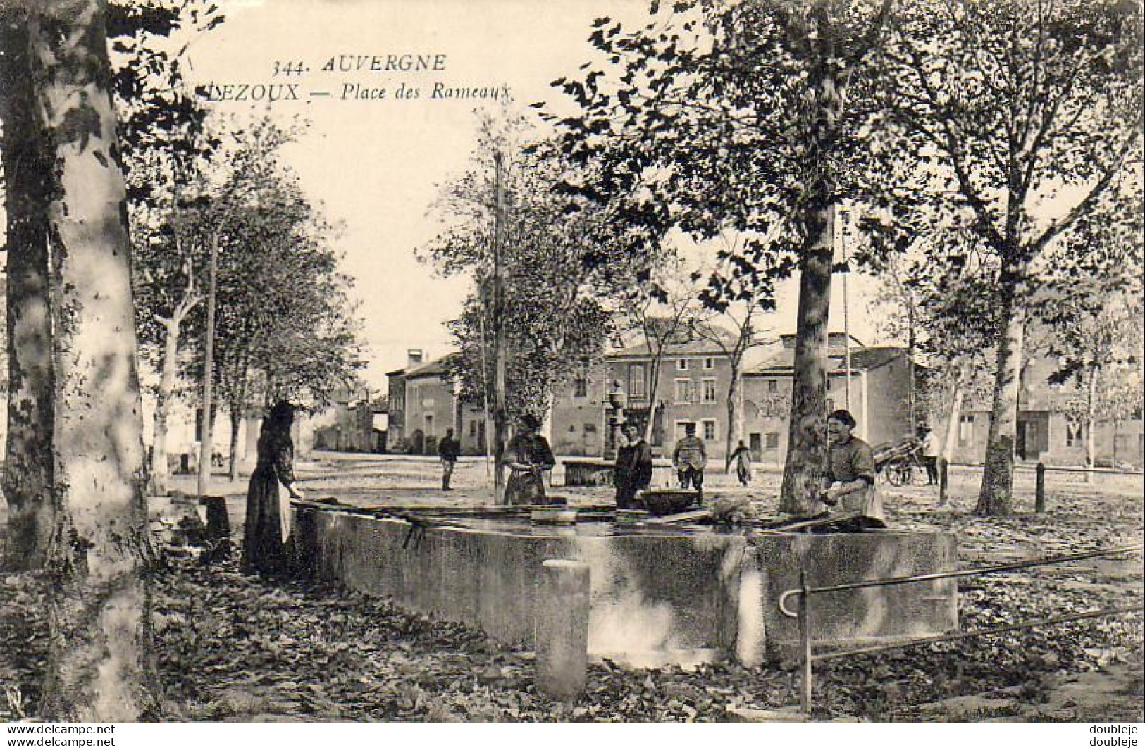 D63   LEZOUX   Place Des Rameaux - Lezoux