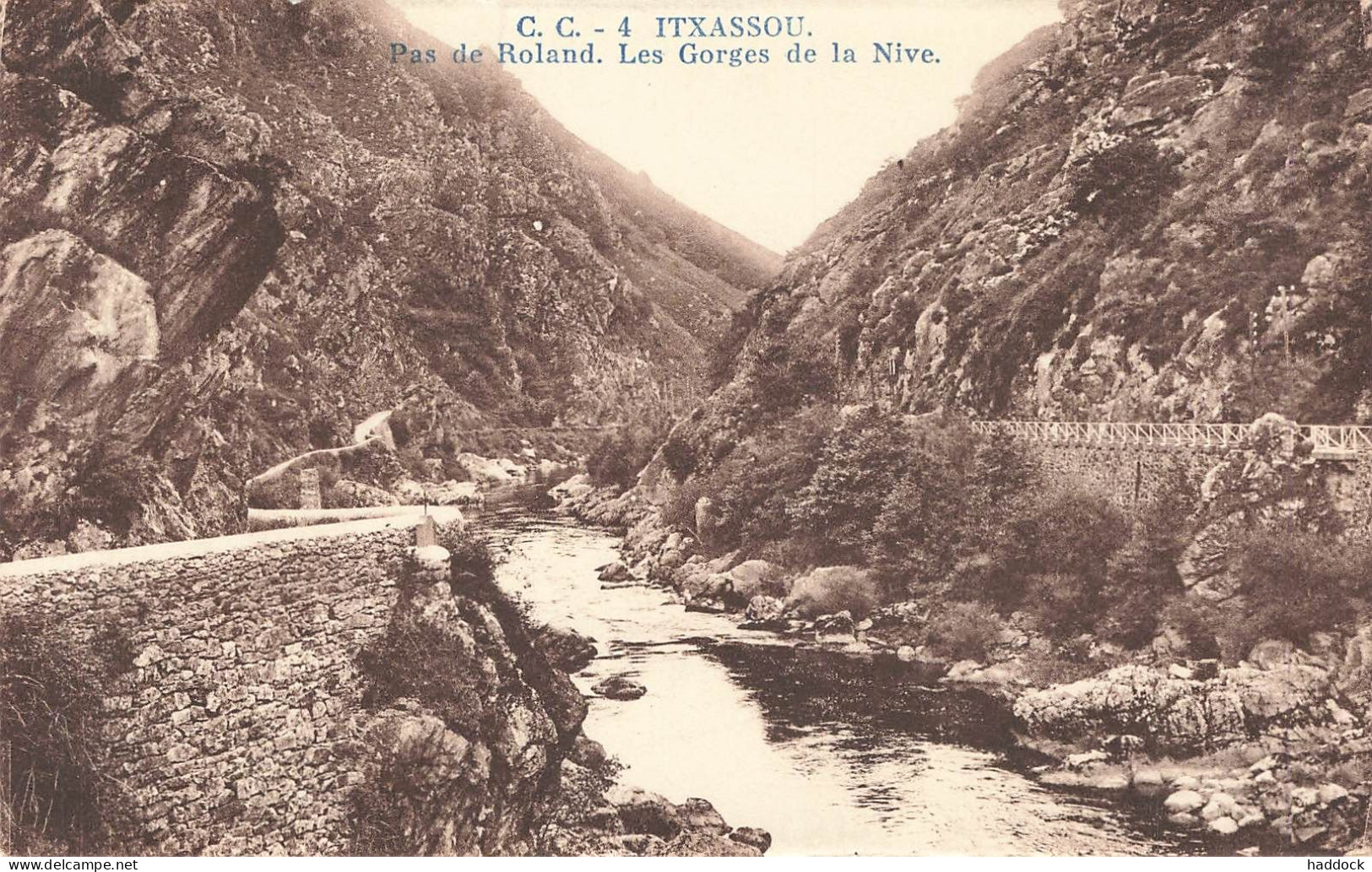 ITXASSOU : PAS DE ROLAND - LES GORGES DE LA NIVE - Itxassou