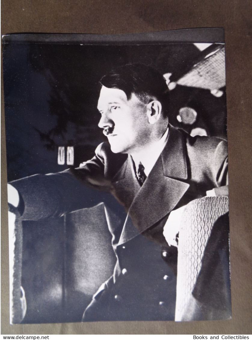 Hitler, Private Life... 18x24 Cm Reproduction Found In A Journalist's Archive * Ref. 023 - Guerra, Militares