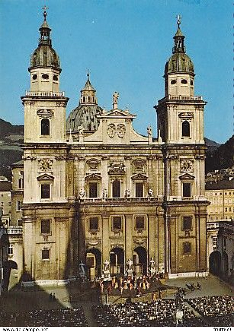 AK 203789 AUSTRIA - Salzburg - Dom - Salzburg Stadt