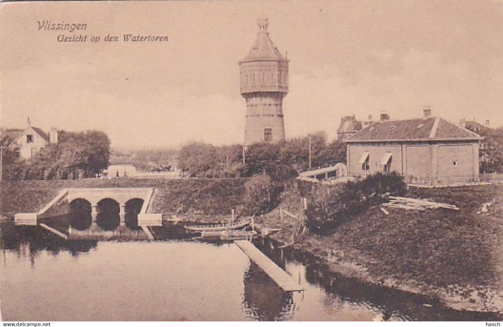 2603440Vlissingen, Gezicht Op Den Watertoren.  - Vlissingen