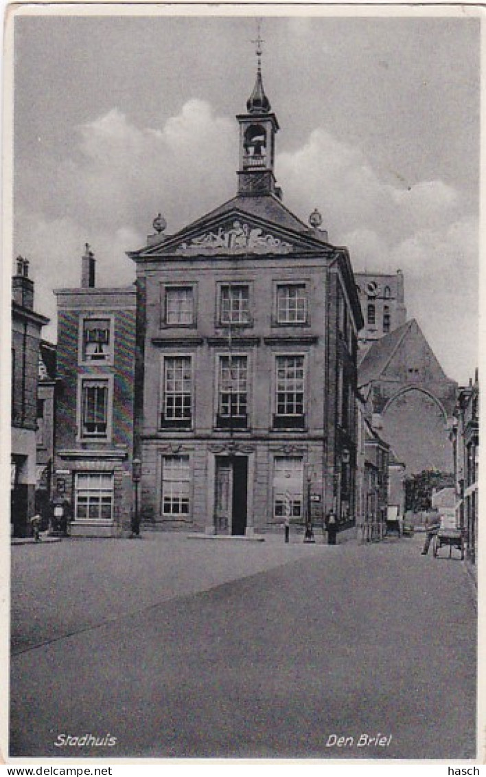 2603519Den Briel, Stadhuis. (kleine Vouwen In De Hoeken) - Brielle