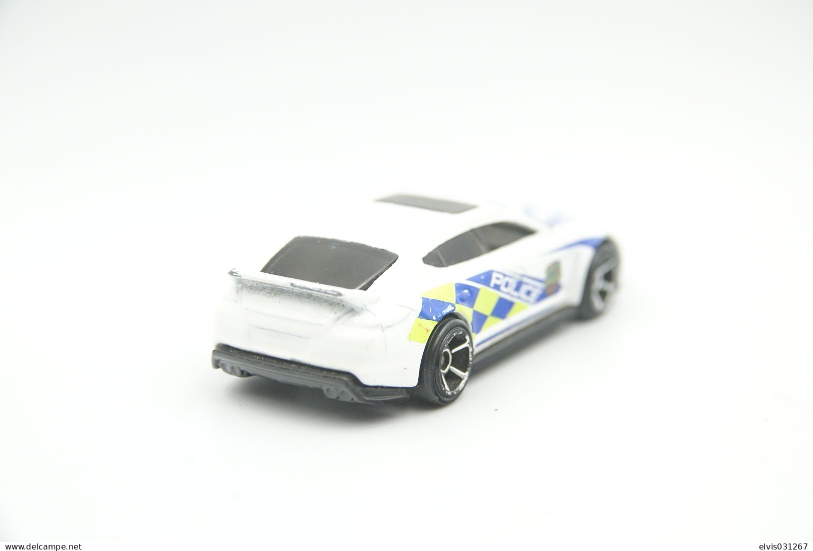 Hot Wheels Mattel Porsche Panamera Police -  Issued 2018 Scale 1/64 - Matchbox (Lesney)