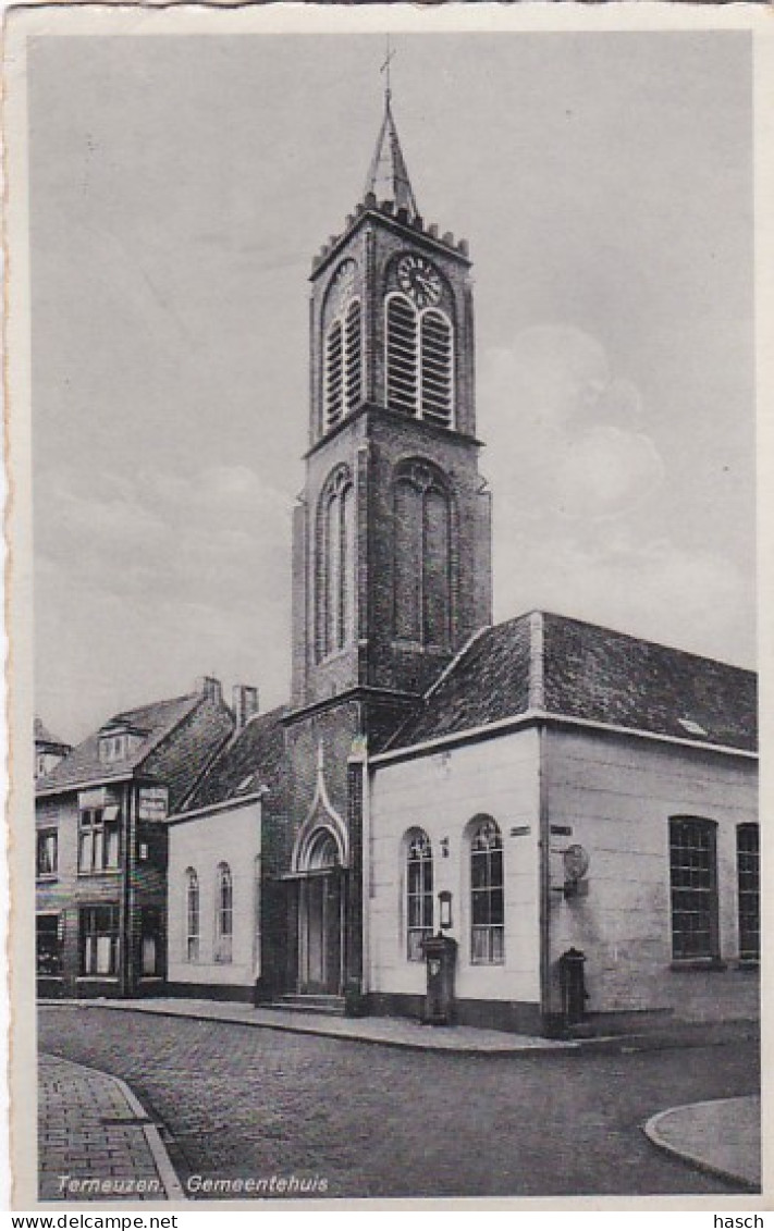 2603713Terneuzen, Gemeentehuis. (kleine Vouwen In De Hoeken) - Terneuzen