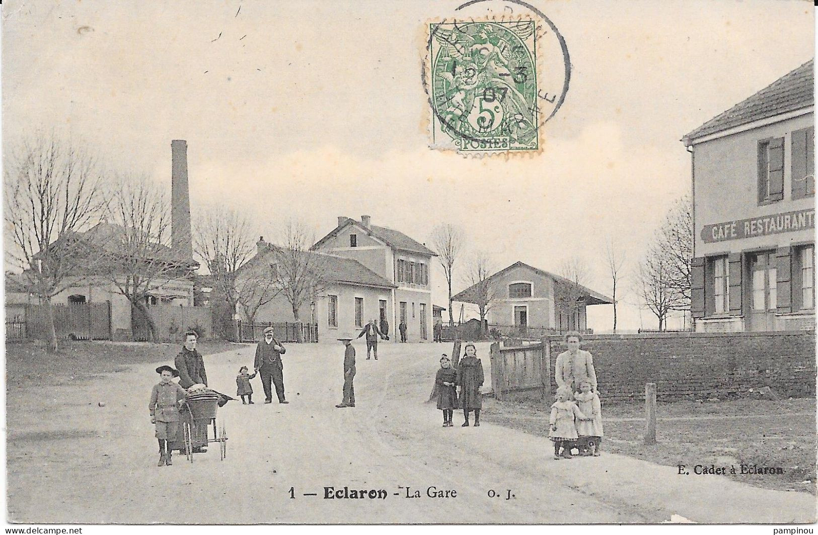 52 ECLARON -  La Gare - Animée - Eclaron Braucourt Sainte Liviere