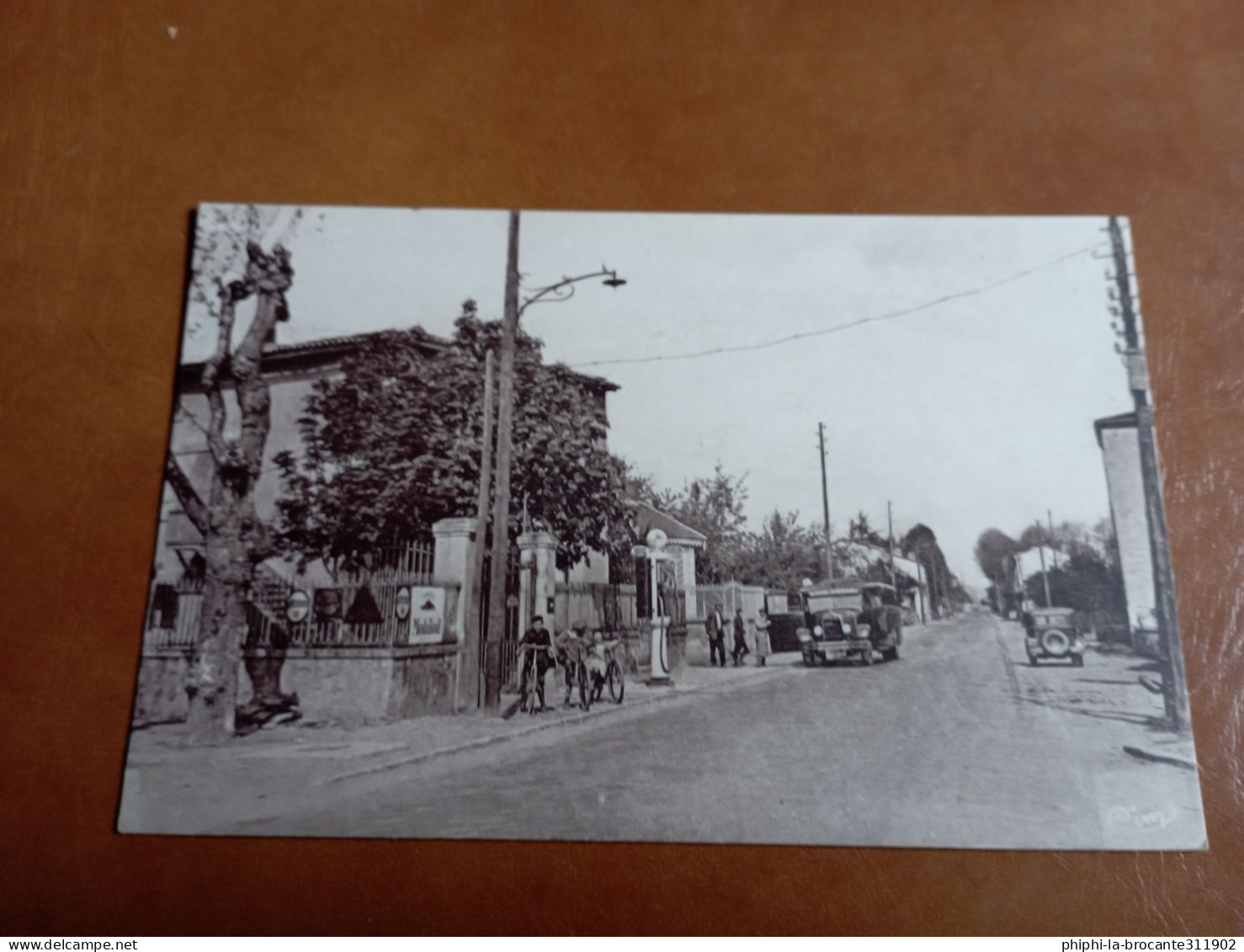 H10/330- La Route Nationale - Loire Sur Rhone