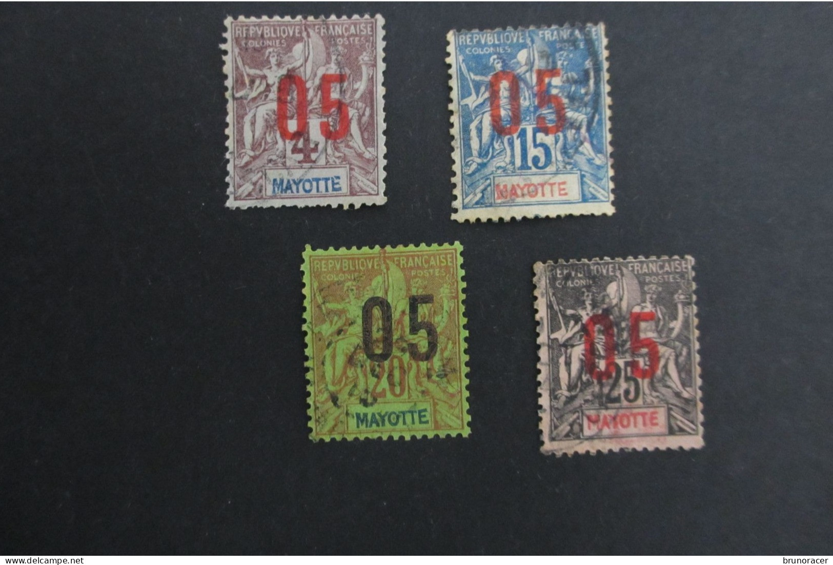 COLONIES ANJOUAN N°22A/23A24A/25A CHIFFRES ESPACES Oblit. TTB COTE 85 EUROS VOIR SCANS - Unused Stamps