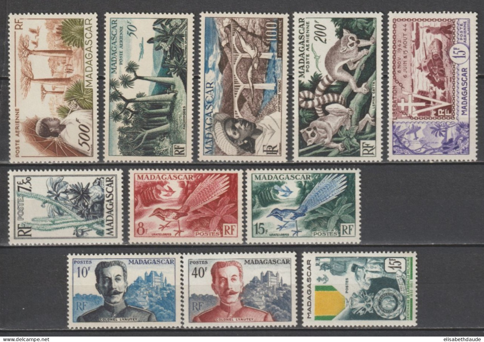 MADAGASCAR - 1952/54 - ANNEES COMPLETES AVEC POSTE AERIENNE * MLH - COTE Pour * =  112 EUR. - Ungebraucht