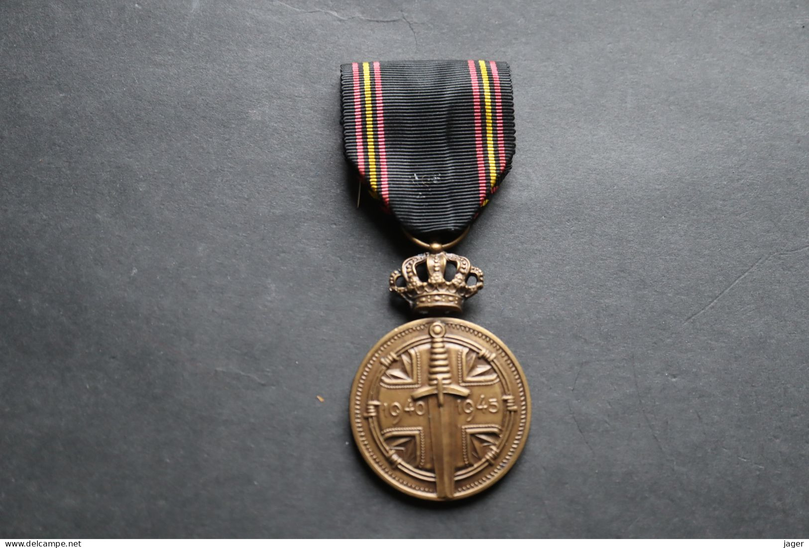 Ordre Médaille BELGIQUE 1940 1945 WWII Médaille Officielle Des Prisonniers - België