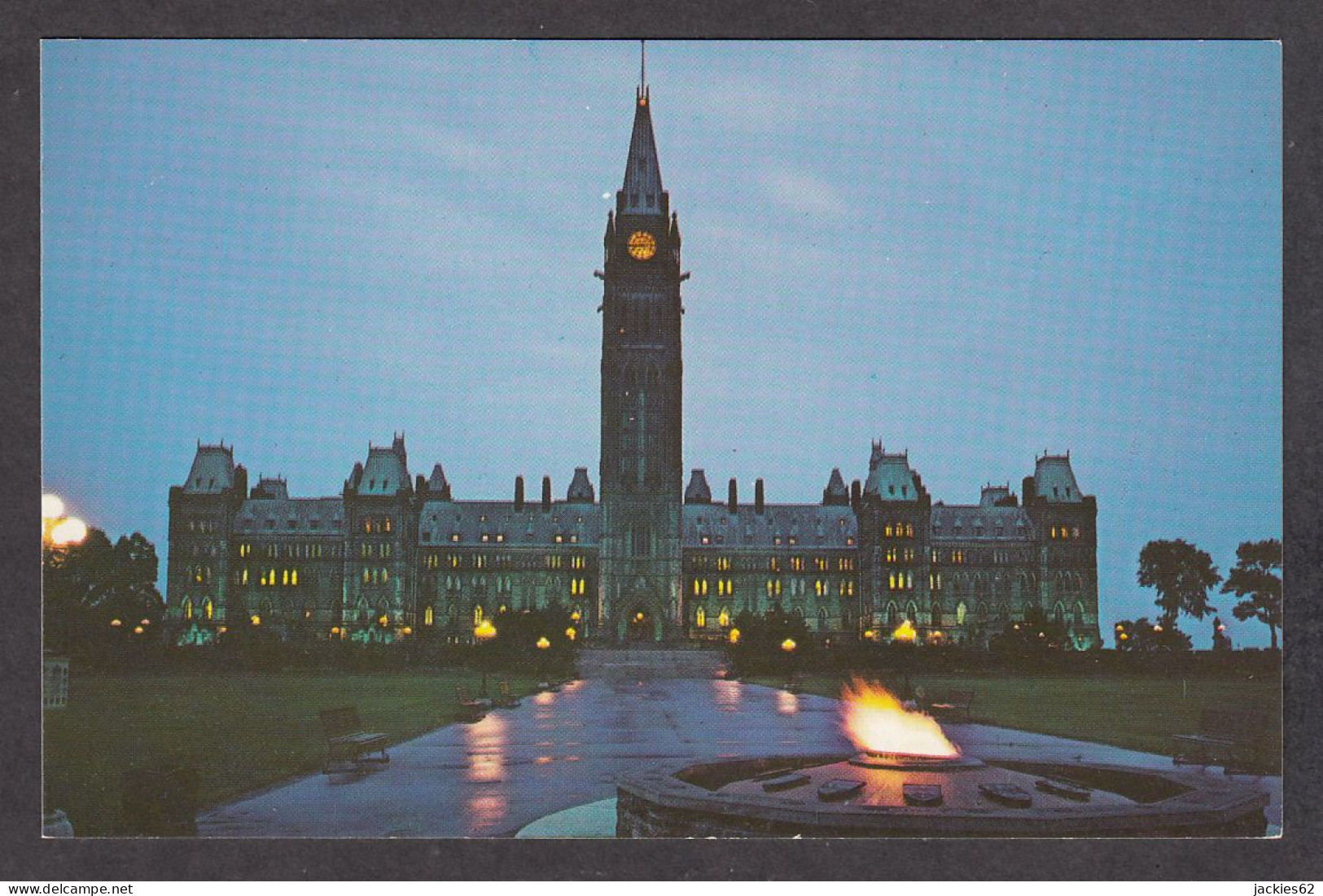 114750/ OTTAWA, Canadian Houses Of Parliament And Peace Tower At Night - Ottawa