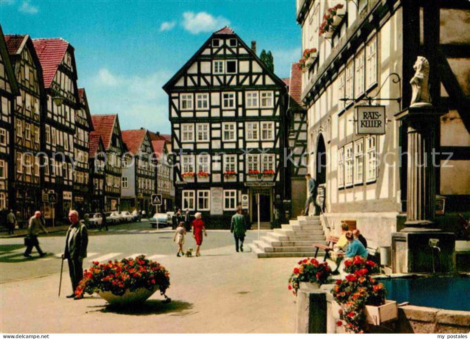 72837236 Melsungen Fulda Marktplatz Rathaus Ratskeller Altstadt Fachwerkhaeuser  - Melsungen