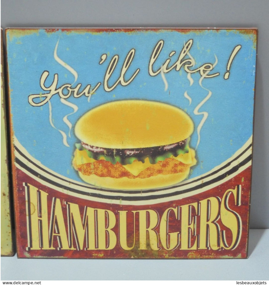 - 2 PLAQUES METAL DECORATIVES XXe HAMBURGERS & FRESH TIGER SHRIMP Déco Murs    E - Manifesti