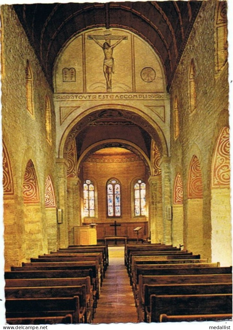 CPM..SUISSE..ROUGEMONT...INTERIEUR DE L'EGLISE - Rougemont