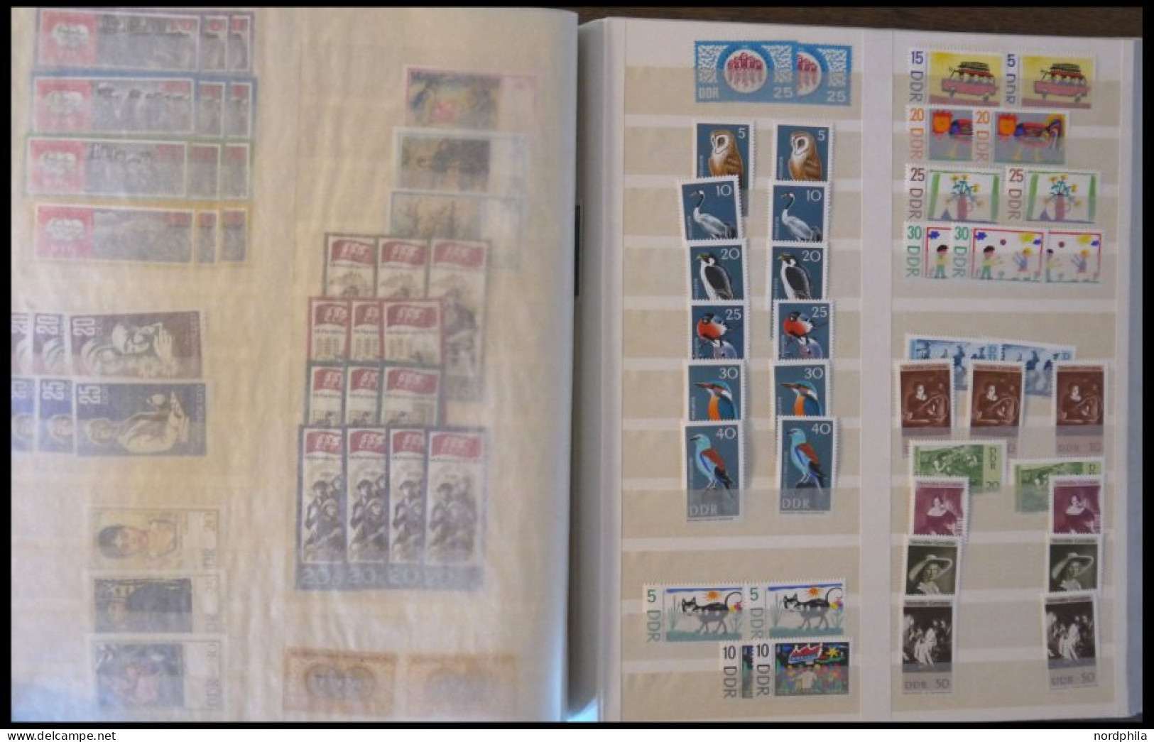 LOTS , postfrisches Händlerlager DDR von 1962-90 in 6 Schaubek Einsteckbüchern, ab 1971 meist 6-10x vorhanden, dabei Zus