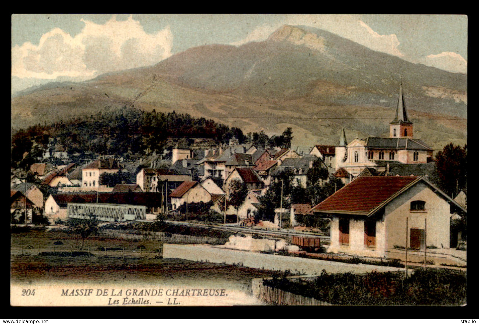 73 - LES ECHELLES - VUE GENERALE - LA GARE DE CHEMIN DE FER - Les Echelles