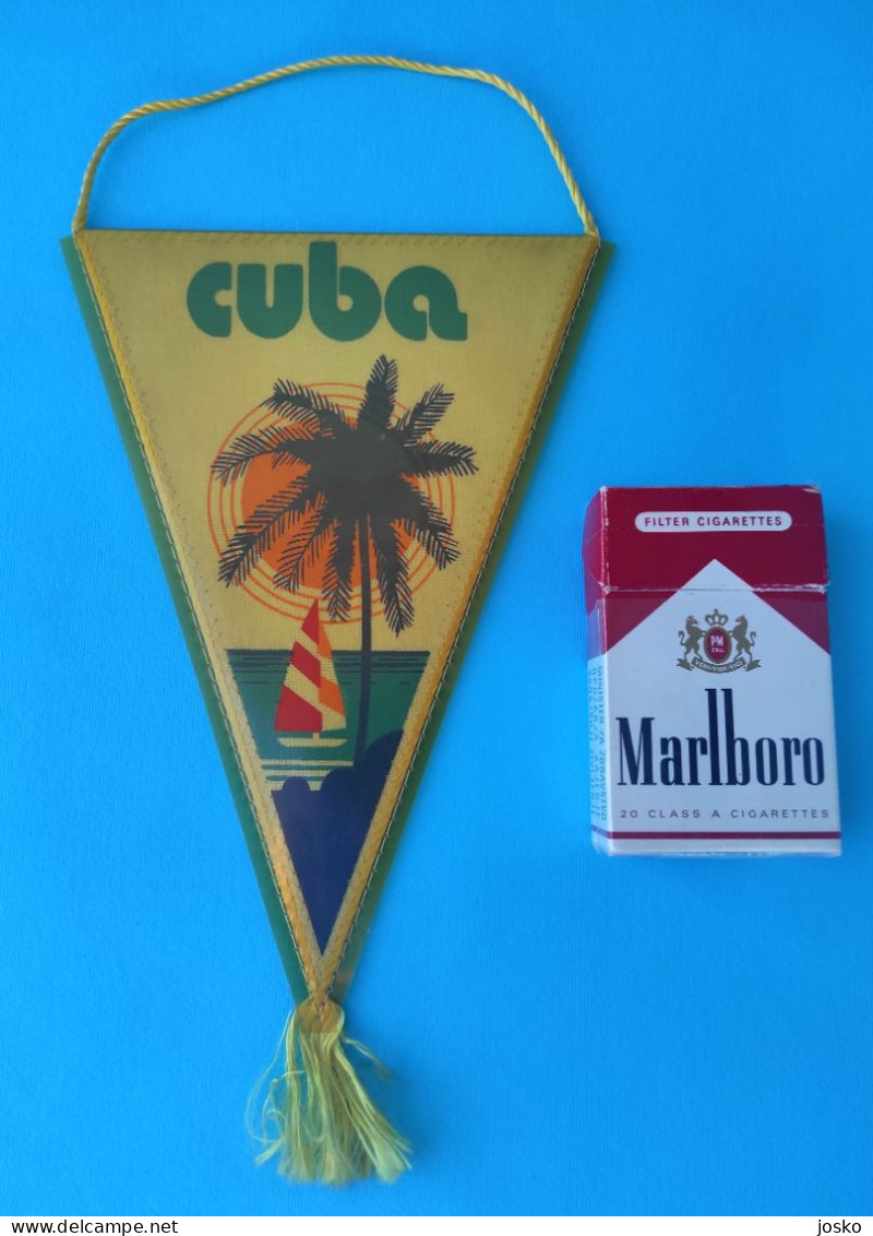 CUBA - Nice Vintage Plasticized Pennant * Plasticized Small Flag Fanion Plastifié Plastifizierter Wimpel - Autres & Non Classés