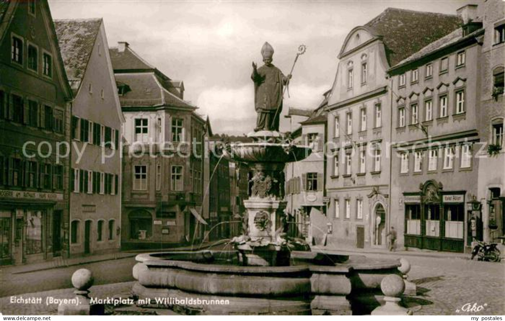 72891371 Eichstaett Oberbayern Marktplatz Willibaldsbrunnen Hotel Adler  Blumenb - Eichstaett