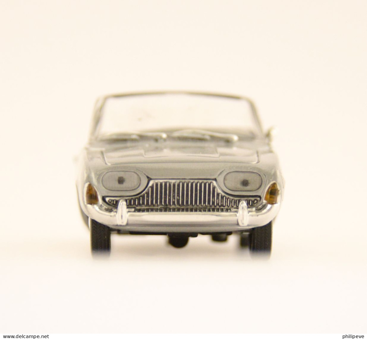 FORD Taunus 17M 1960 - SOLIDO 1:43 - Solido