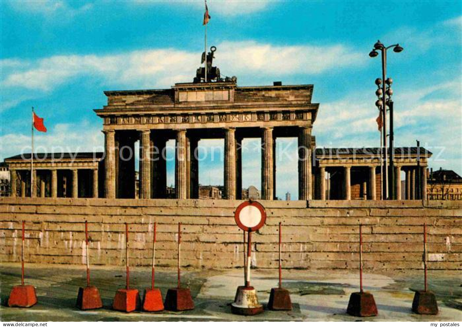 72883094 Brandenburgertor Berlin  Gebaeude Und Architektur - Porte De Brandebourg