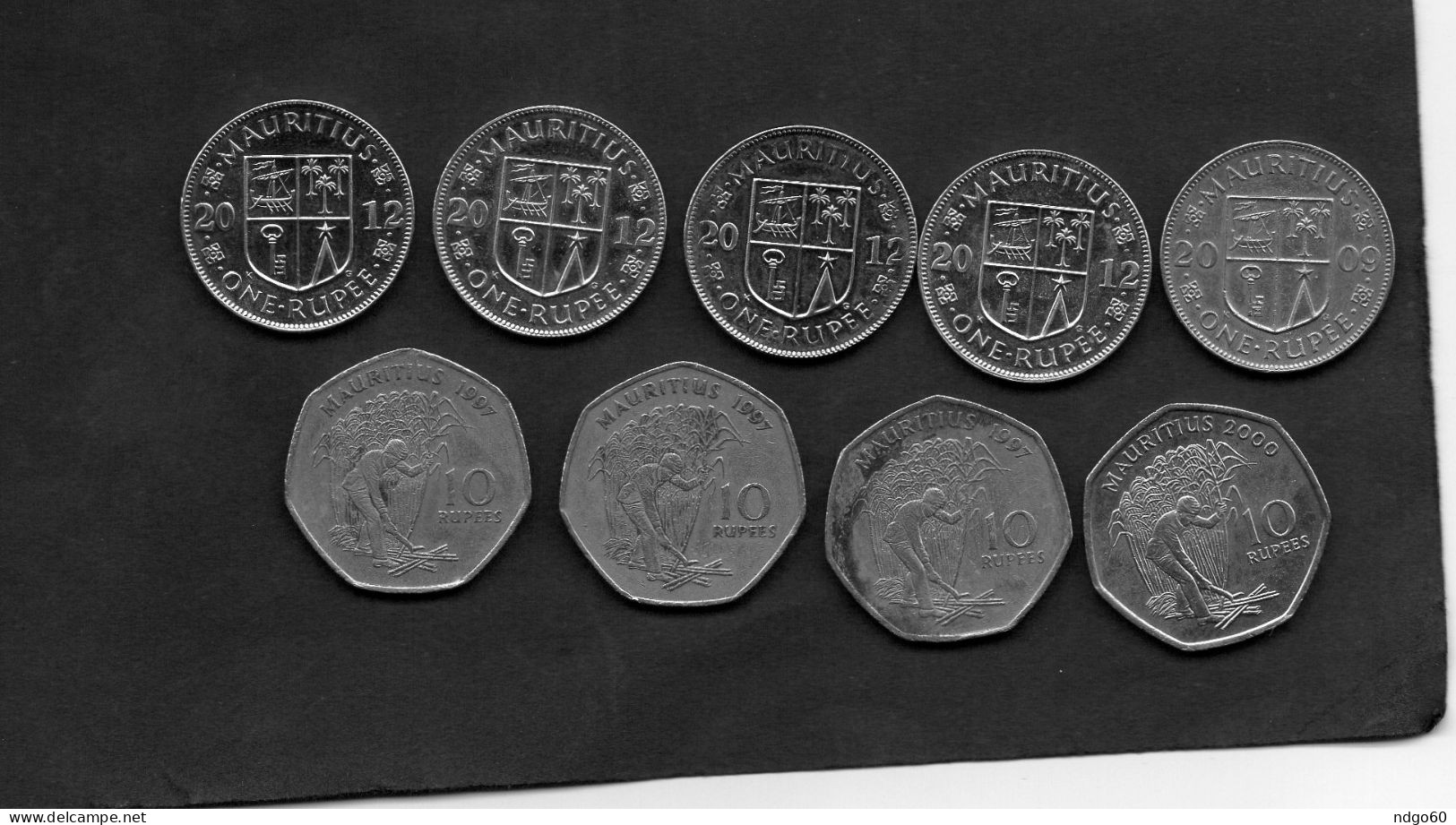 Lot De 9 Pièces ( 5 De One Rupee & 4 De 10 Rupees ) - Maurice