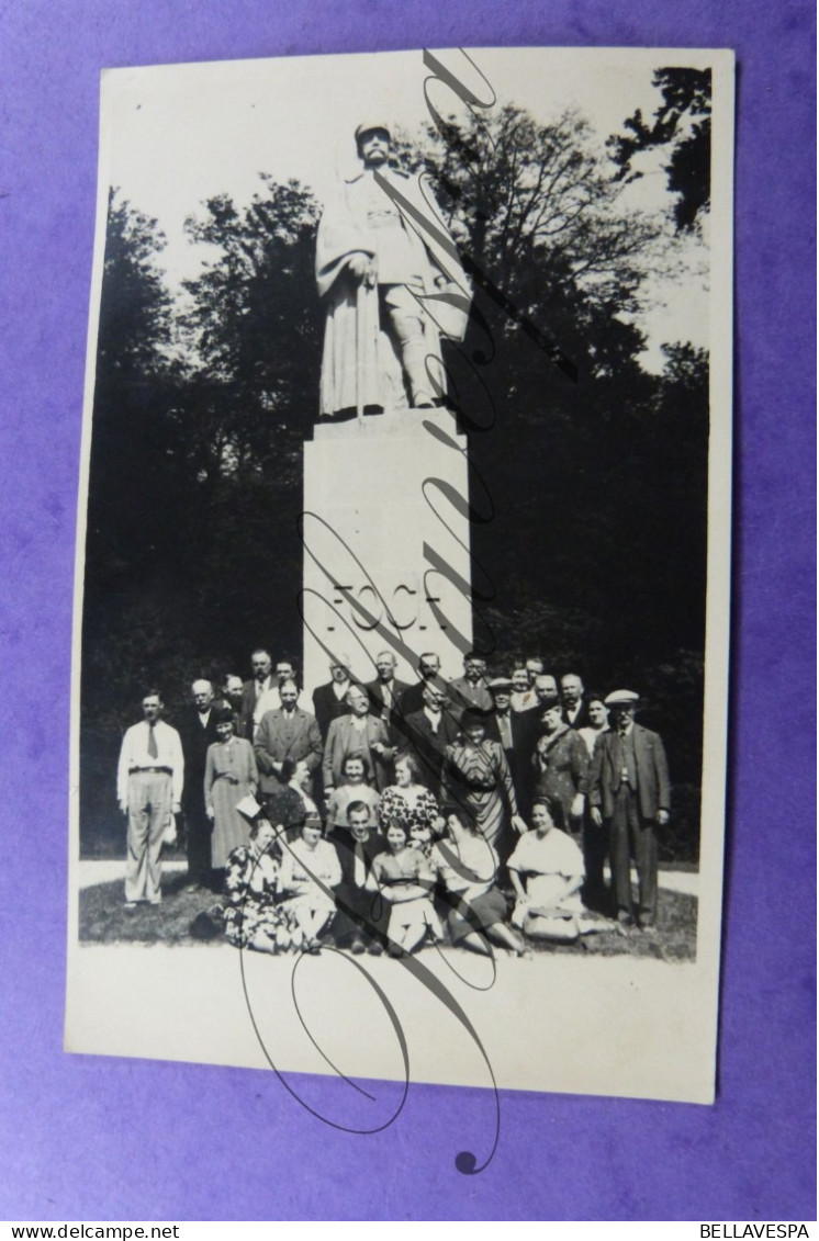 Foto Photo Paris D75 Voyage Amis Belges 1939 Monument Soldat Inconnu  & General Foch Français Compiègne (14-18) - Exhibitions