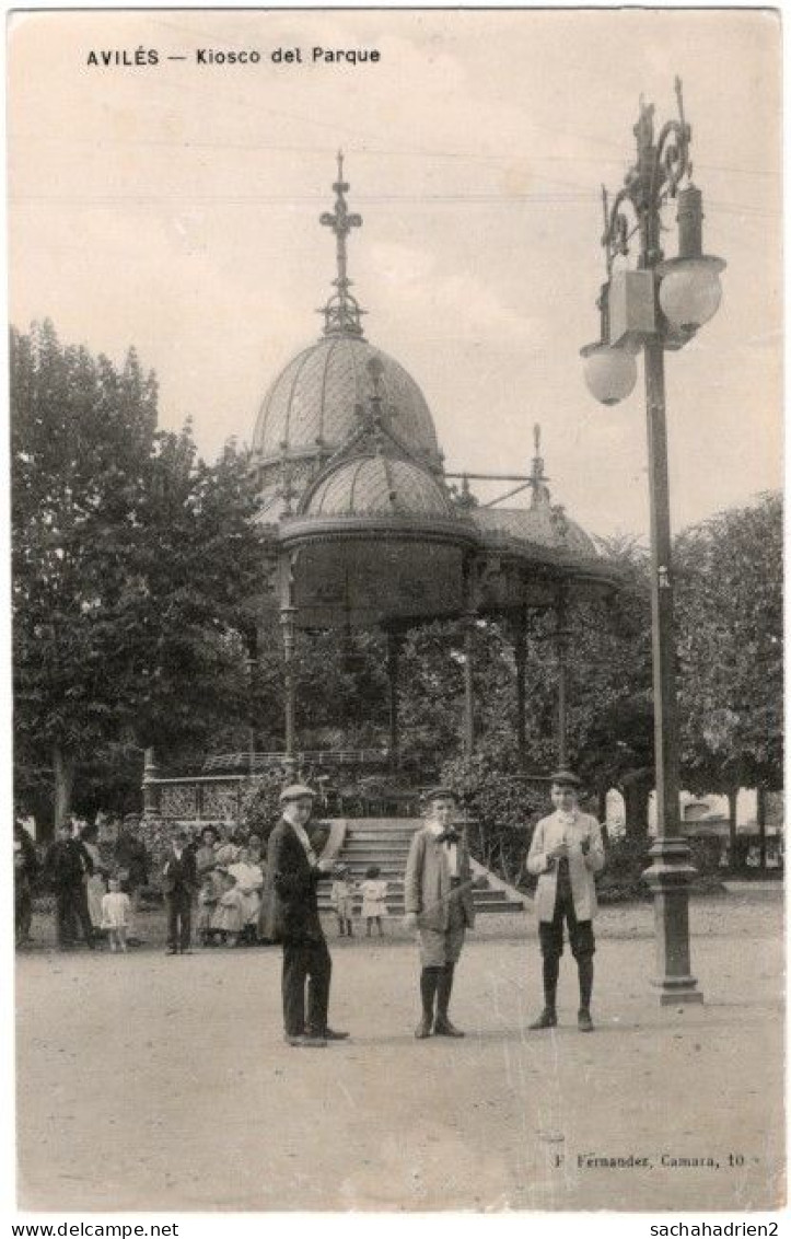 AVILES. Kiosco Del Parque - Asturias (Oviedo)